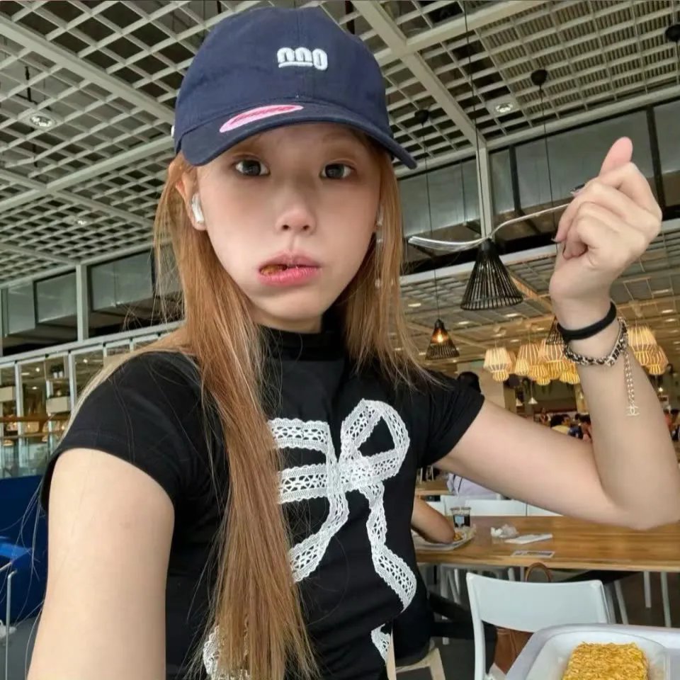 庞德女郎芳名录首屏图